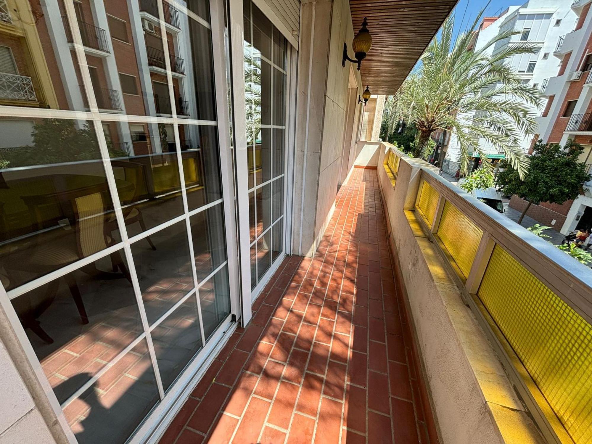 Apartamento Amplio Piso Centrico Huelva Exterior foto