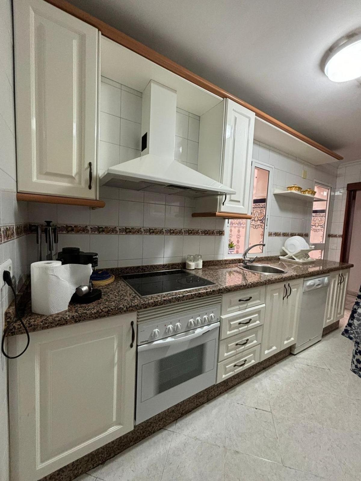 Apartamento Amplio Piso Centrico Huelva Exterior foto