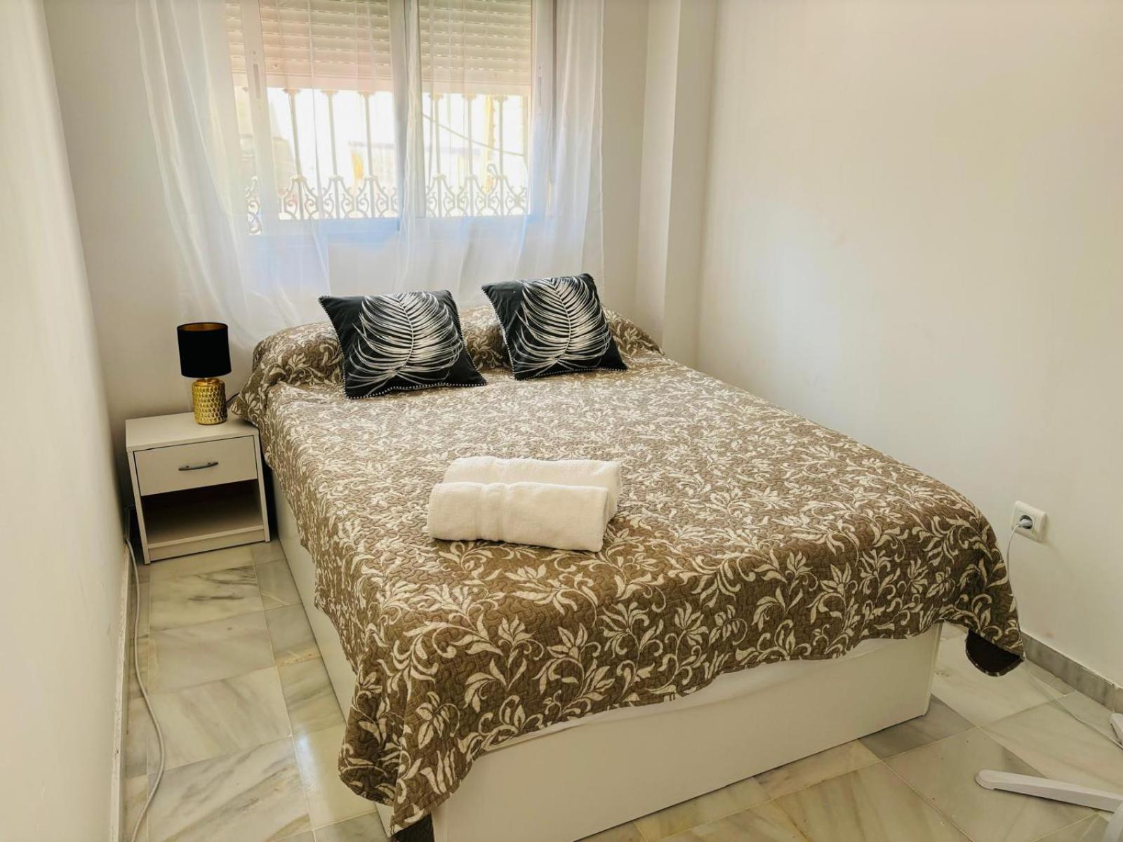 Apartamento Amplio Piso Centrico Huelva Exterior foto